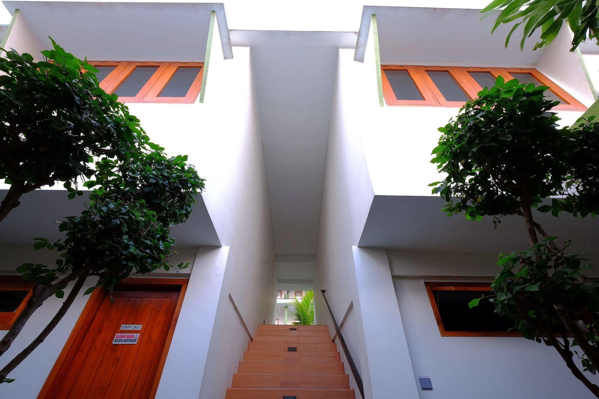 Villa Mata'Ano Mangsit Buitenkant foto